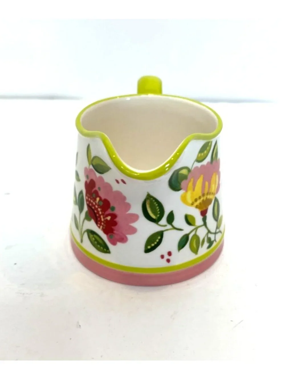 Kim Parker Home, Spode enhance your
